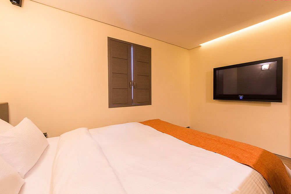 Tara Hotel Seoul Exterior foto